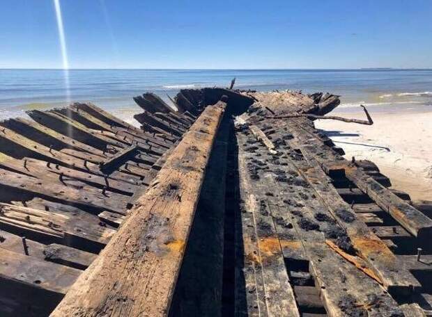 Ураган Майкл обнажил обломки кораблей 19 века