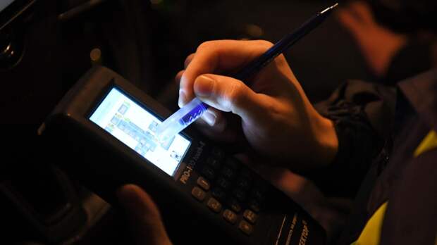 В МВД опровергли слухи о проверке водителей на алкоголь по слюне