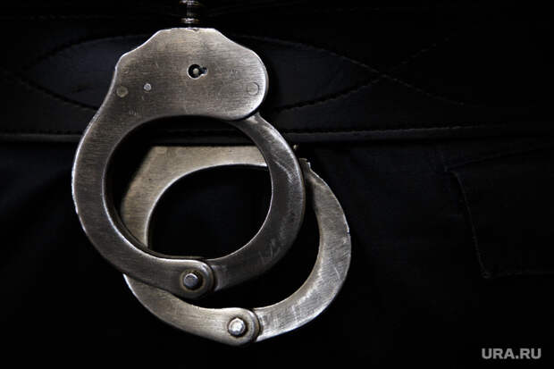 Наручники спасли жизнь полицейскому при стрельбе в Подмосковье