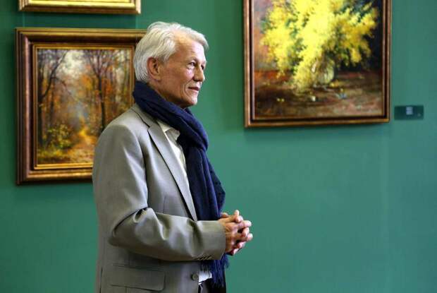 Франциядә иҗат итүче татар рәссамы Ринат Әнимаев: Иҗатым аша Казанда апамны таптым