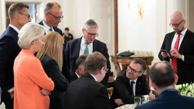 Британия, в отличии от Франции и Италии, не хочет мириться с РФ