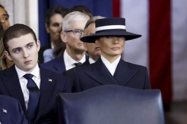 Дудаков назвал последствия заявления Мелании Трамп про Эпштейна