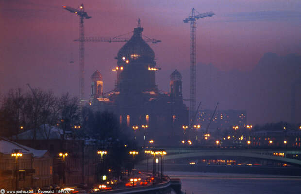 Прогулка по Москве 1995 года Прогулка по Москве 1995 года 90-е, москва, фотографии