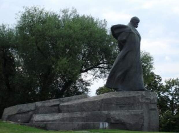 Памятник Т.Г. Шевченко
