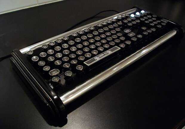 6. Datamancer Custom Keyboards: $1 500 6. Datamancer Custom Keyboards: $1 500 дорогие вещи, клавиатуры