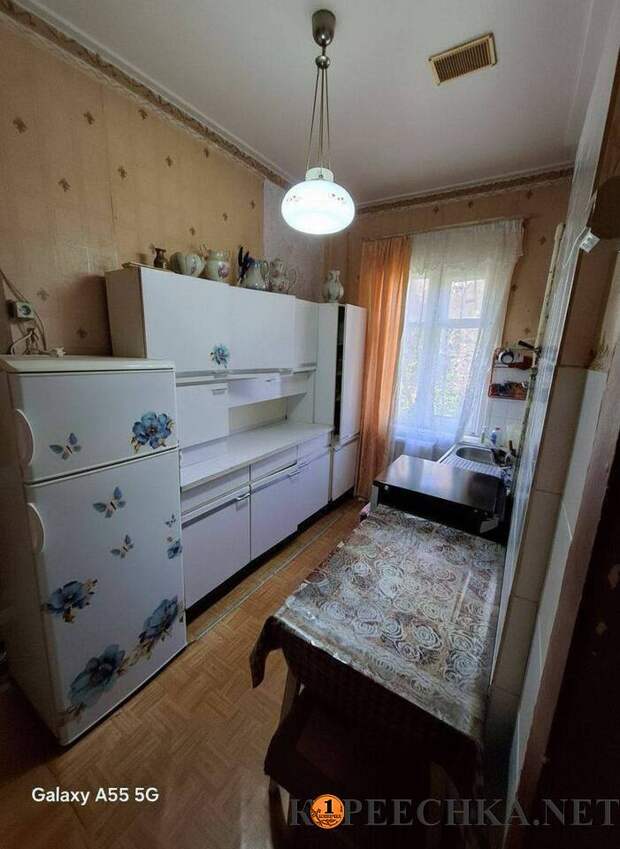 2 комнатная квартира 44кв.м Кировский район в Макеевке - 2 200 000 руб