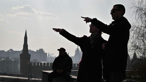 Синоптик Варакин: аномальное тепло продлится в столице до конца марта