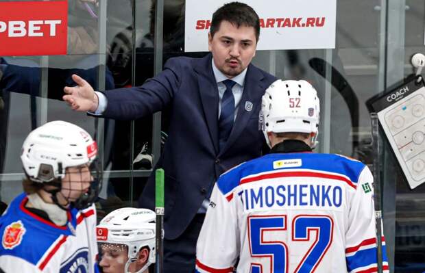 Тульская «Академия Михайлова» и «Академия СКА» в первом периоде счет не открыли