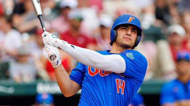 Jac Caglianone of the Florida Gators watches ball against Arkansas Razorbacks