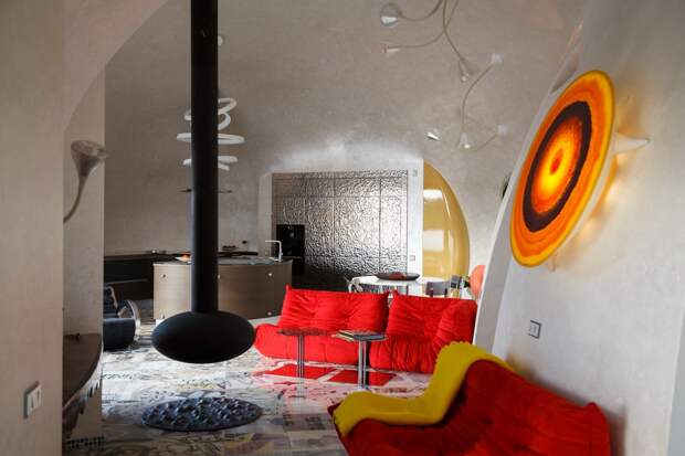 Необычный дом-пузырь Baan Bubble House в Украине