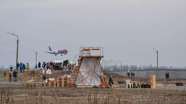 Посадка борта Wizzair Посадка борта Wizzair
