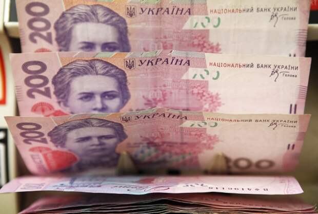 На Украине отменят банковскую тайну и обыщут счета граждан