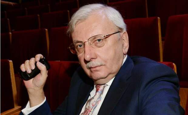 Виталий Третьяков