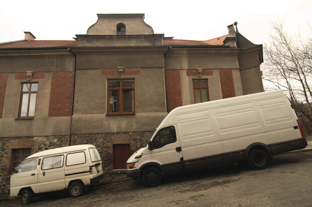 Удивительный дом на колесах из старого фургона авто, дом на колесах, очумелые ручки, своими руками