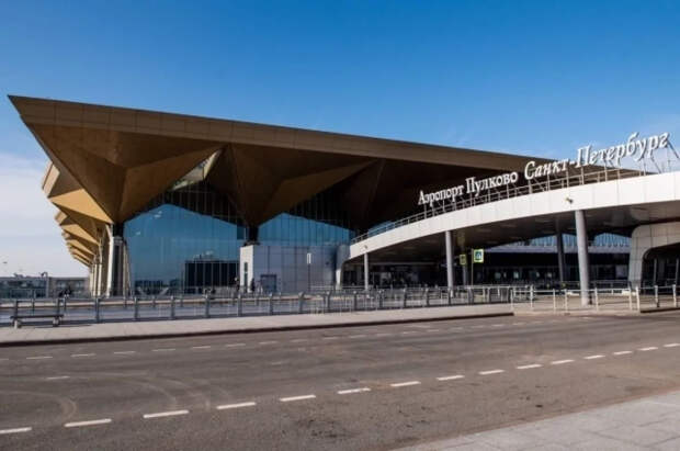 В Пулково на фоне беспилотной атаки отменено 48 рейсов