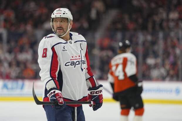 «Лужники» поздравили Александра Овечкина с 999-й шайбой