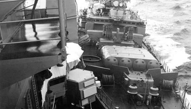 Плата за наглость: как наш сторожевик протаранил корабль ВМС США в Черном море Плата за наглость: как наш сторожевик протаранил корабль ВМС США в Черном море