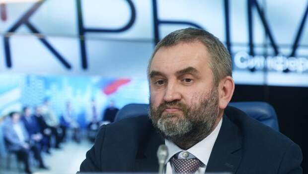 Научный редактор Российской газеты Юрий Борисенок