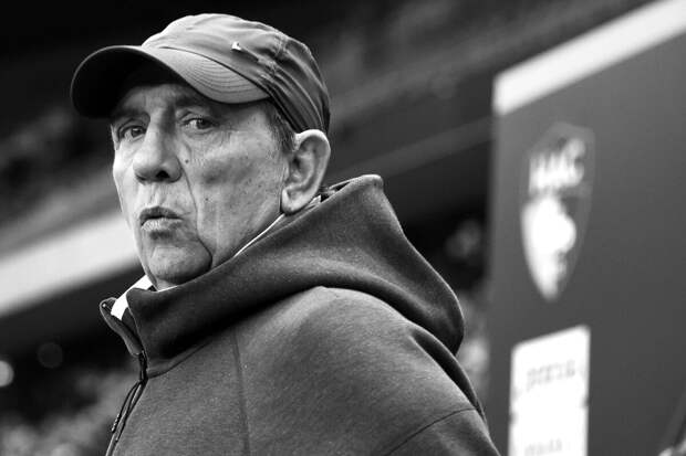 Умер экс-тренер сборной Франции по футболу Жан-Луи Гассе