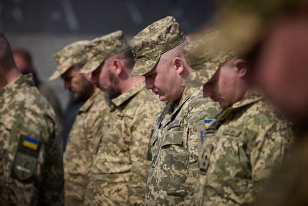 Сможет ли Киев воевать еще 10 лет: что стоит за громким заявлением Рады