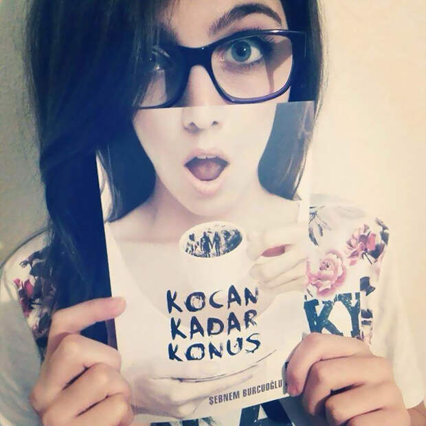 book-cover-face-illusion-perfectly-timed-photos-24-5763b8a6976a5__605