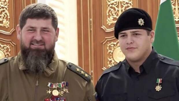 Вот вам новость о преемственности поколений - глава Чечни Рамзан Кадыров назначил своего 16-летнего сына Адама куратором Российского университета спецназа. Ну какая прелесть!-4