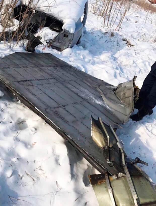 Золотой дождь бывает: в Якутске из самолета выпали золото, платина и бриллианты