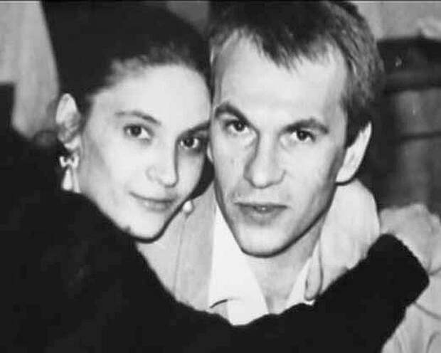 Алексей Гуськов и Лидия Вележева. / Фото: www.stuki-druki.com