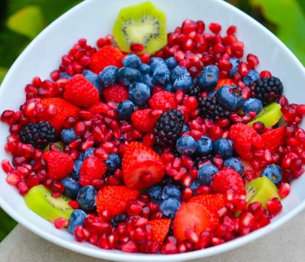 Варианты оформления фруктовых тарелок вкусно, еда, фруктовая тарелка, фрукты