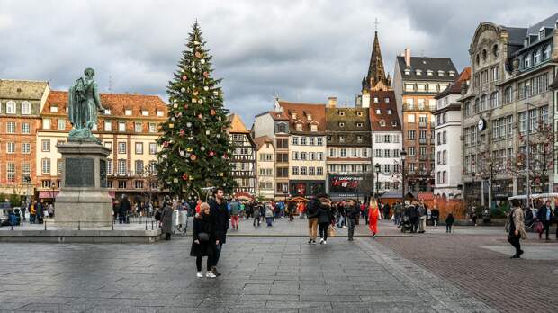 Мусульмане показали французам, как нужно по-настоящему отмечать Рождество