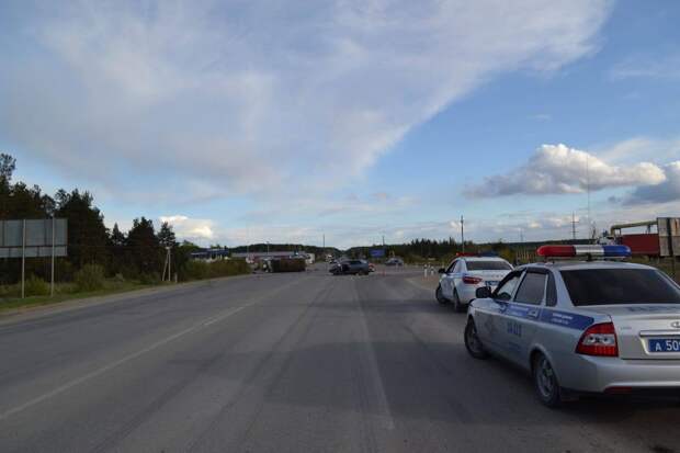 В Свердловской области пять человек пострадали в ДТП на трассе