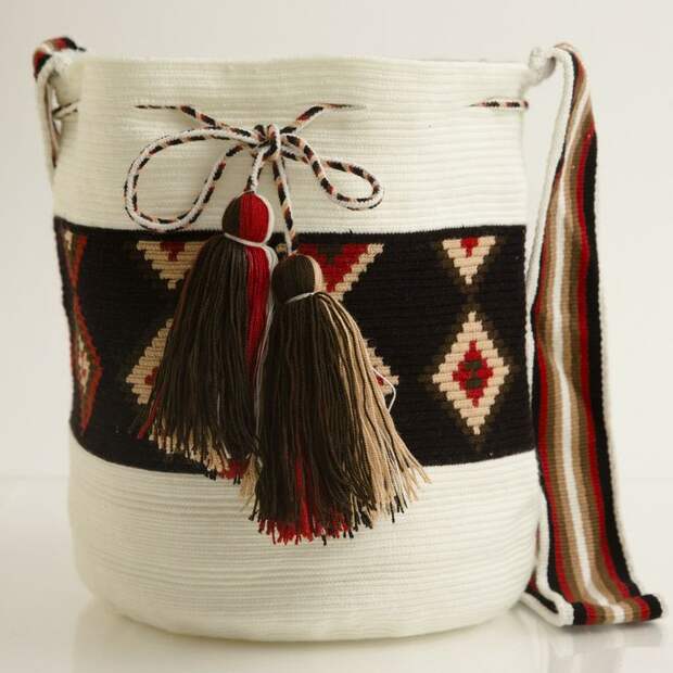 Hermosa Wayuu Mochila | WAYUU TRIBE – WAYUU TRIBE | Handmade Bohemian Bags