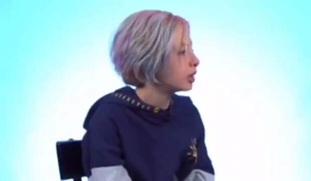 Министр здравоохранения Великобритании Уэс Стритинг поддержал запуск новых испытаний блокаторов полового созревания для детей.