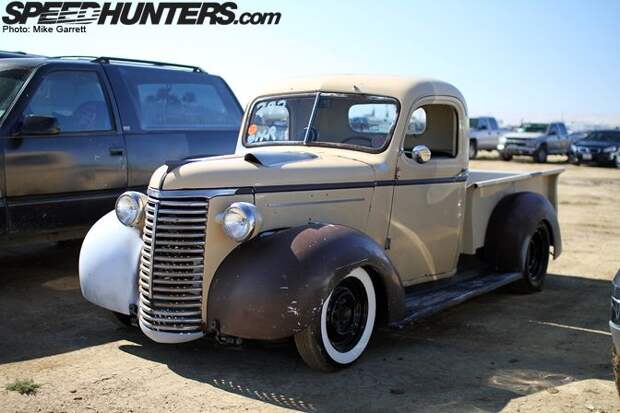 Hot-rod гонки на заброшенном аэродроме в Калифорнии (60 фото)