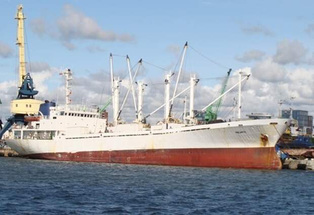 Cargo-ship-Solarte