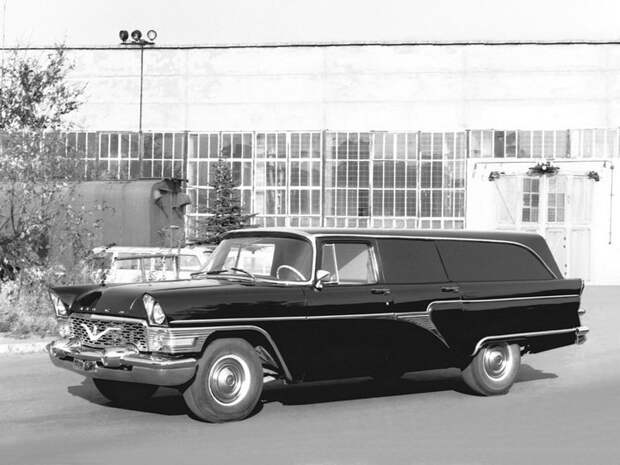 Редчайший универсал ГАЗ-13С: «Черная врачиха» авто, история