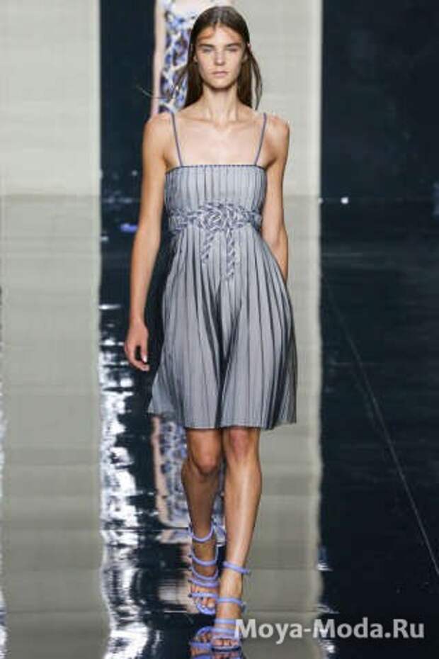 Модные сарафаны весна-лето 2015 Christopher Kane