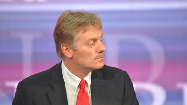 Песков назвал уровень рождаемости в России катастрофическим