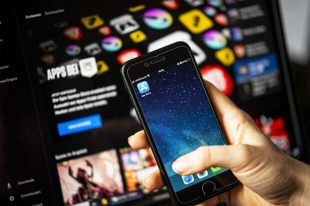 Пользователь "Хабра" рассказал, как Apple следит за пользователями iPhone