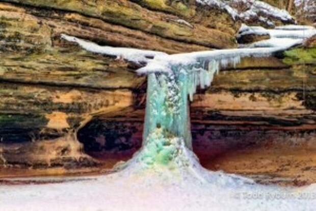 Ever See A Frozen Waterfall? Apparently, They Happen All The Time!