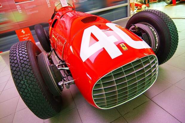 ferarri_museum_1 (9)