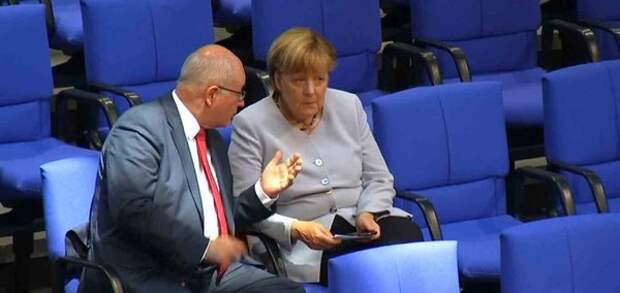 Скандал в немецком парламенте: «Вы забыли кем был сожжен Берлин?»