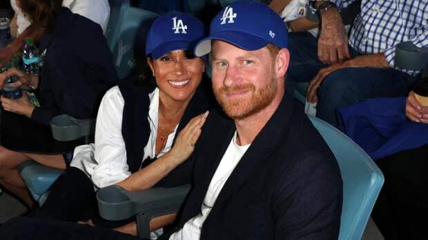 Принц Гарри и Меган Маркл строят планы по возвращению в королевскую семью: подробности