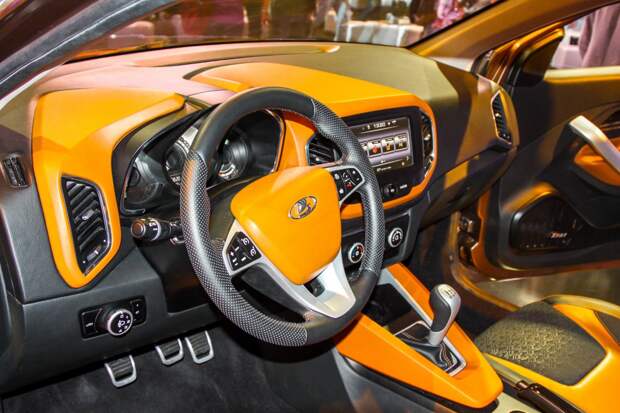 Новый кроссовер Lada испытывают в Германии lada xray, ваз, лада