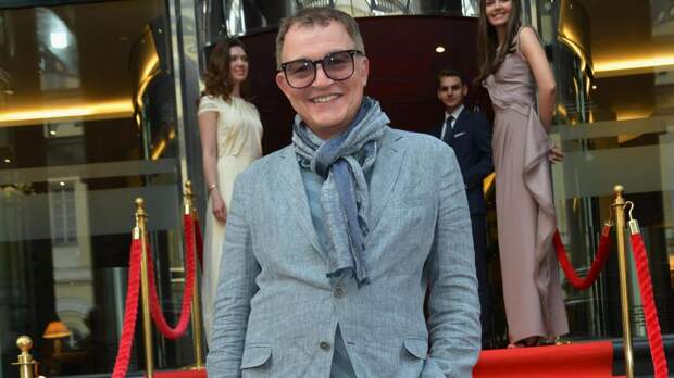 Дмитрий Дибров трогательно признался в любви Ольге Бузовой