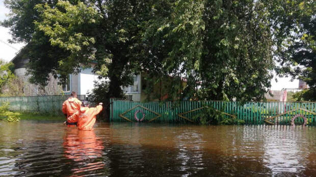 Реки вышли из берегов: в Хабаровском крае вода подошла к населенным пунктам
