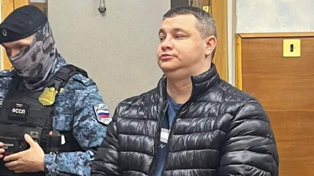 Прокуратура отозвала представление на условный срок для экс-полицейского – дяди редактора «Ура.ру»