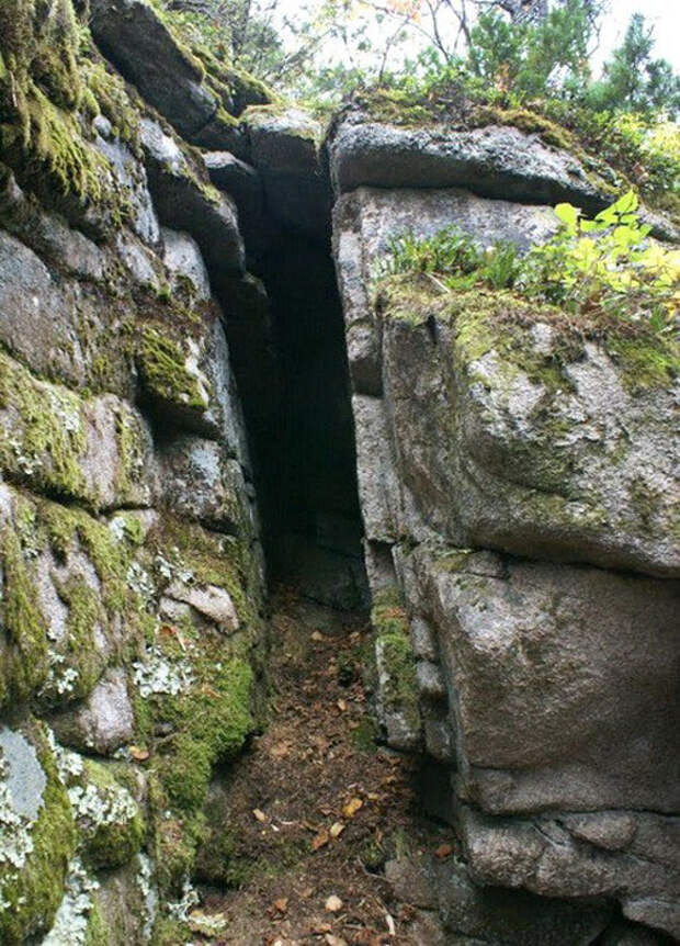 Самые известные мегалиты России (50 фото)