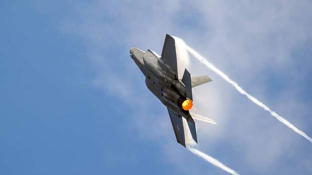 Иран атаковал американский истребитель F-35