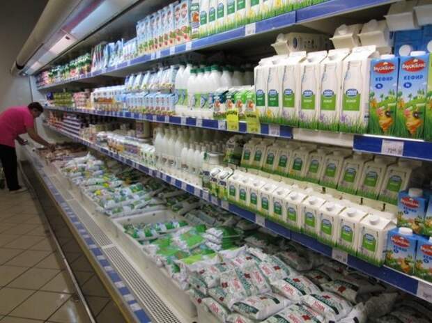 Последствия продуктовой блокады Крыма в Симферополе (17 фото)